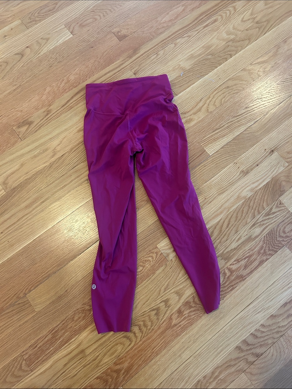 Lululemon Athletics Base Pace High-Rise crop 23” Magenta Purple. Size 4